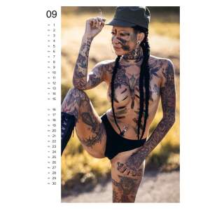 Tattoo Sexy Girls Kalender 2027 von ORION – Erotischer PIN-UP Wandkalender